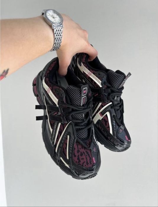 Кросівки New balance 1906A Black Dragon Berry 41-45