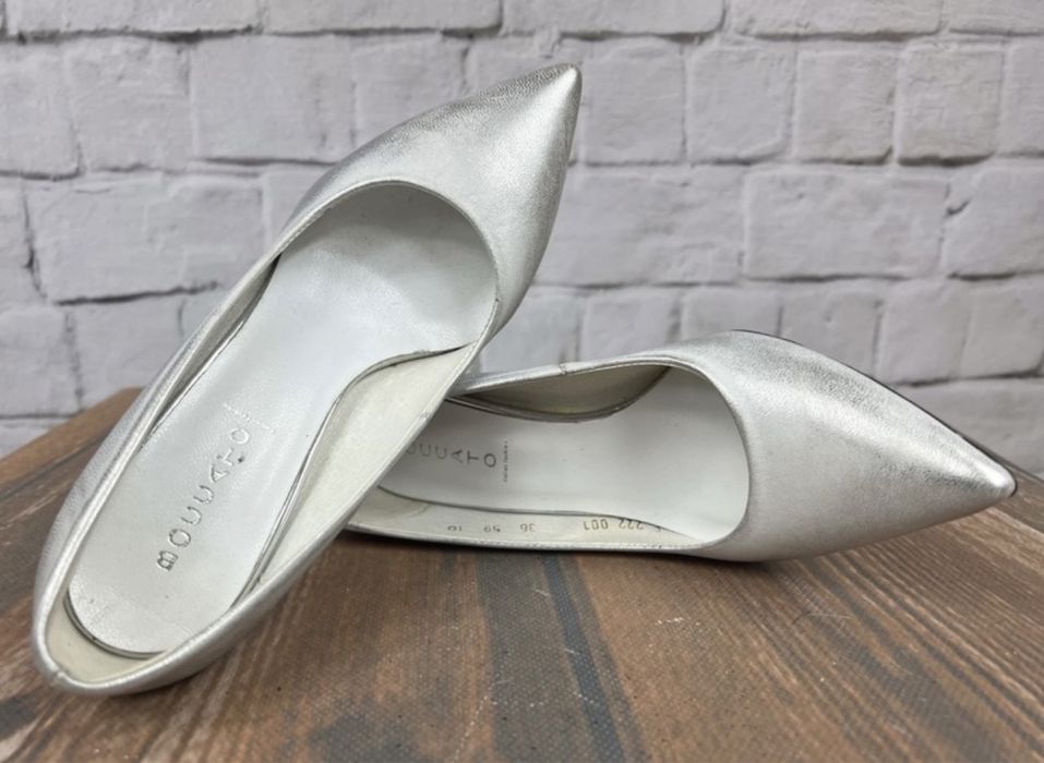 Boccato Srebrne szpilki rozm 36