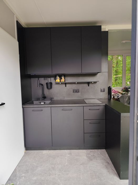 Meble kuchenne ,pokojowe ,sypialnie,meble do kontenerow .Atrakcyjne ce