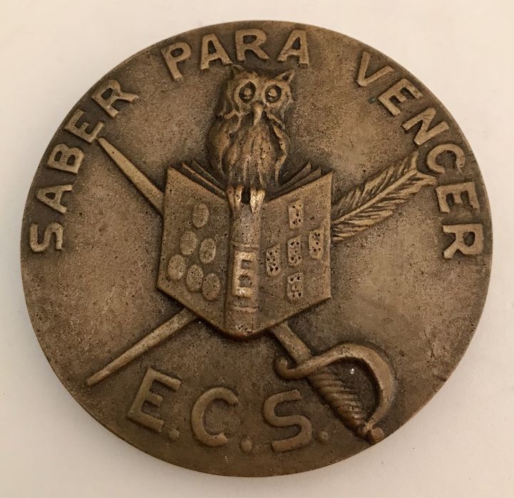 Medalha em Bronze de Cabral Antunes para Comandante Pinho e Freitas