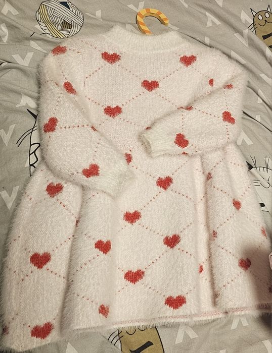 Тепла сукня з сердечками