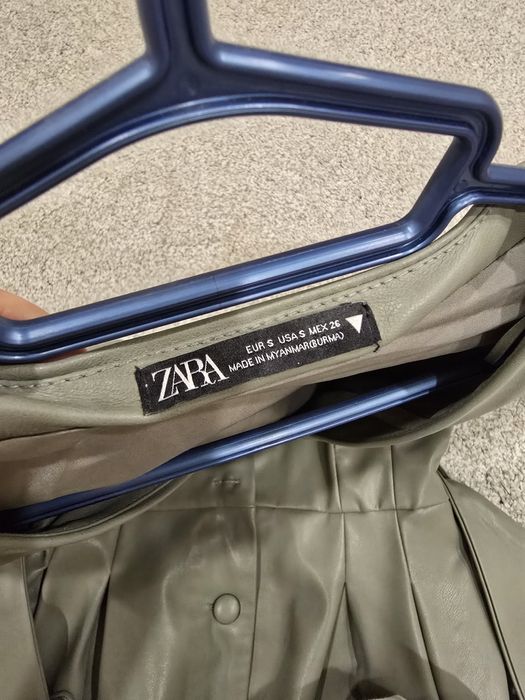 Плаття Zara з екошкіри