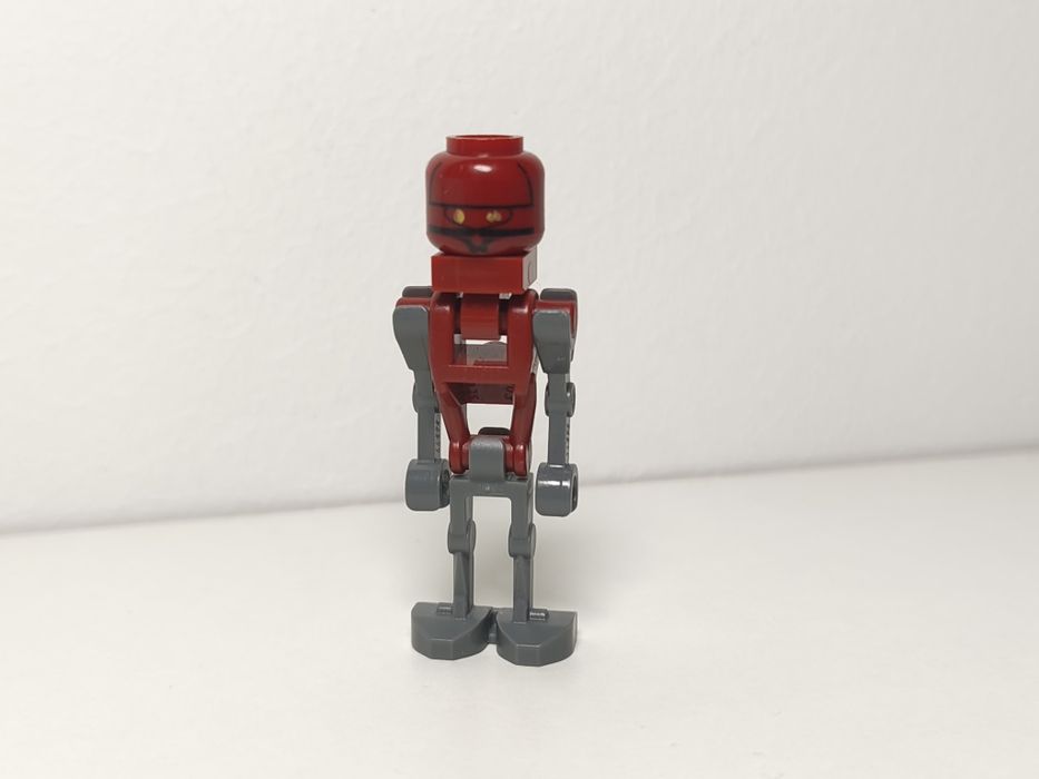Lego Star Wars - Droid EV-9D9