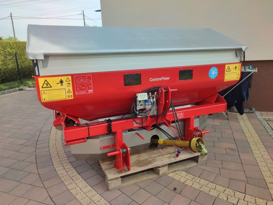 Rozsiewacz Kverneland CL