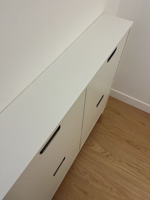 Sapateira com Compartimentos