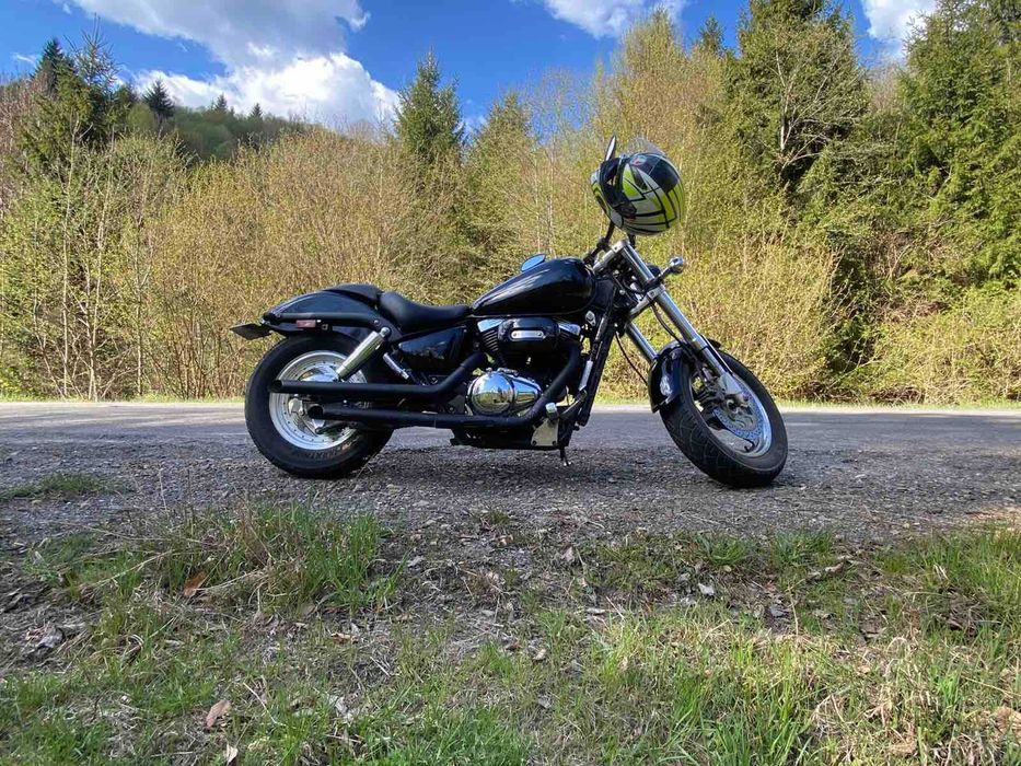 мотоцикл Suzuki VZ800