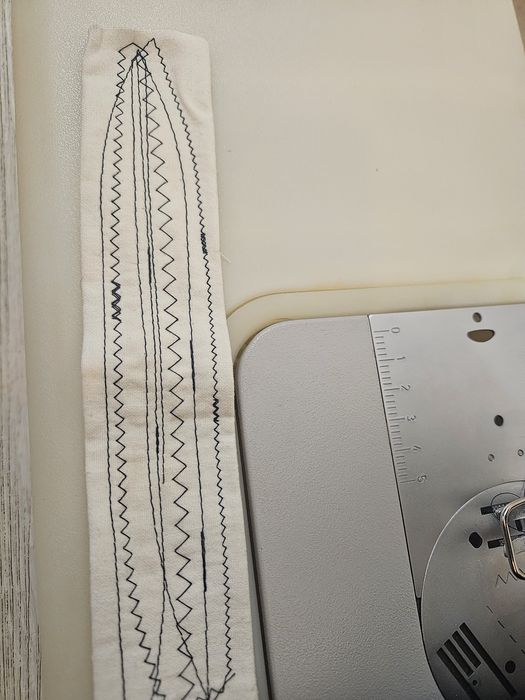 Maszyna do szycia Vesna