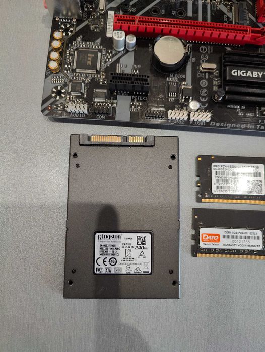 Процесор i3 8100 + Пам'ять 16Gbt + SSD