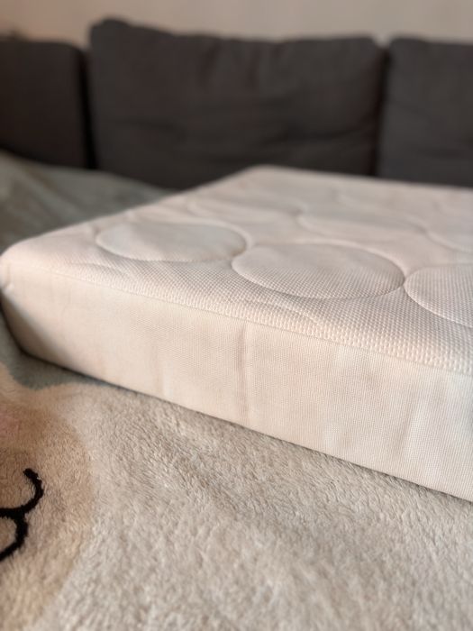 Łóżeczko drewaniane Ikea