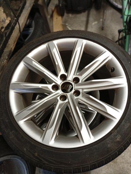 Koła r 19 do audi Q5