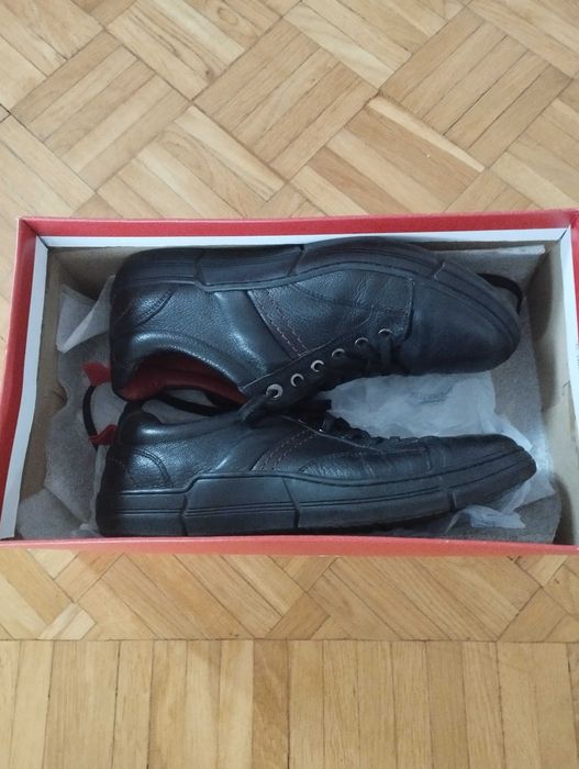 Snakersy męskie z naturalnej skóry czarne 41