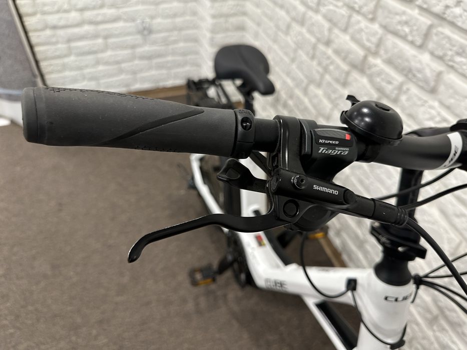 Rower elektryczny Cube Compact sport bosch performance 500Wh