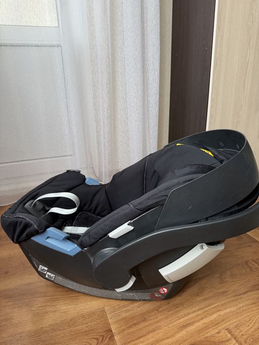 Автокрісло Cybex