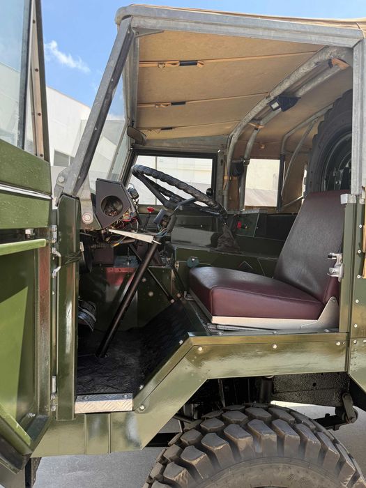 Land Rover Forward Control 101