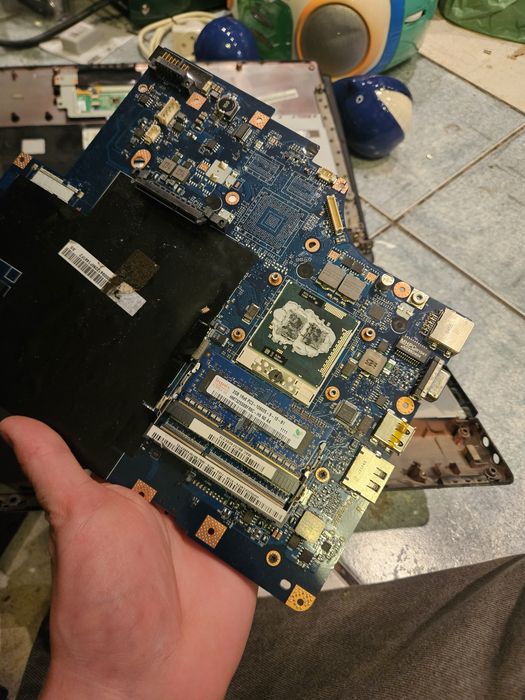 Laptop Lenovo IdeaPad G560 Poznań Dębiec • OLX.pl