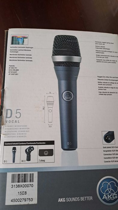 Tripê e microfone AKG431153201221488646