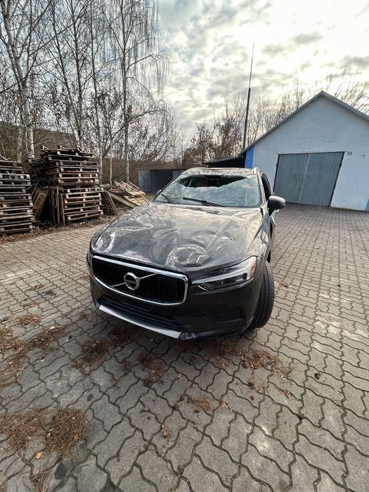 Volvo XC 60 Volvo xc60  2021 auto w Polsce uszkodzone