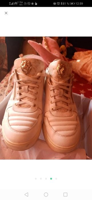 Новые фирменные оригиналы от GUESS