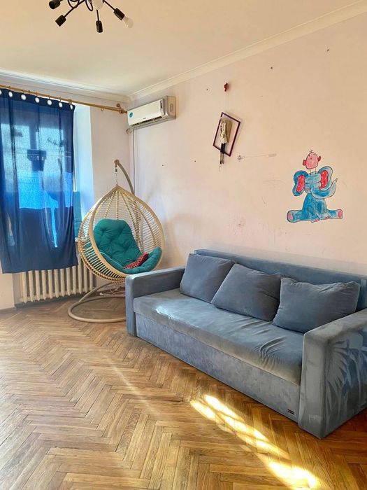 Велика 3кімн квартира 85м2 метро Голосіївська вул Васильківська 15/14