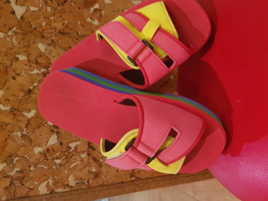 сланці на танкетці ,супер зручні і круті38р(39) Іспанія