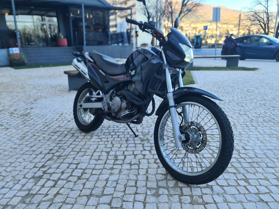 Vendo Mota Honda 400