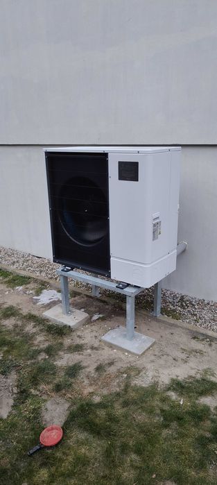 Pompa ciepła z montażem.  Panasonic Kaisai mitsubishi