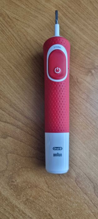 Rączka Szczoteczka Oral-B Vitality Red