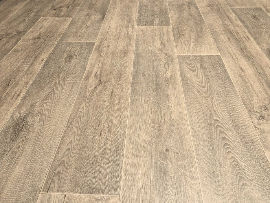 Wykładzina PCV Gumolit Gruba Na Filcu Panel Deska Legacy Oak Beż Mocna