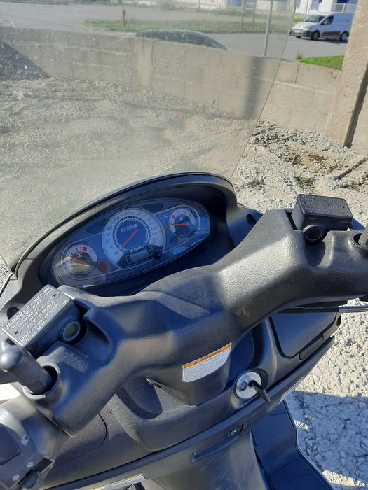 Suzuki Burgman 200