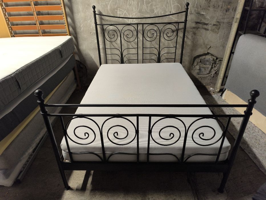 Łóżko 140x200 + Niemiecki Materac . IKEA Noresund  + BodyGuard czarne