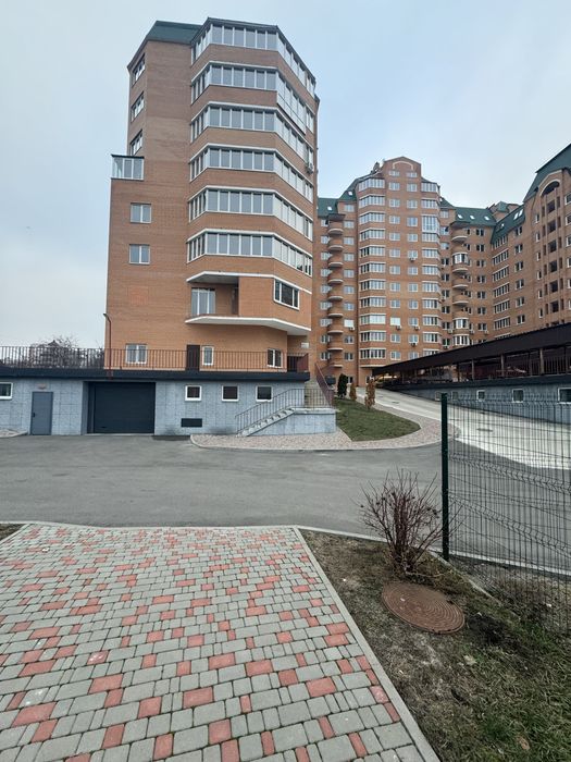 Продам 3 кімнатну в новобудові ЖК «Набережний»  !