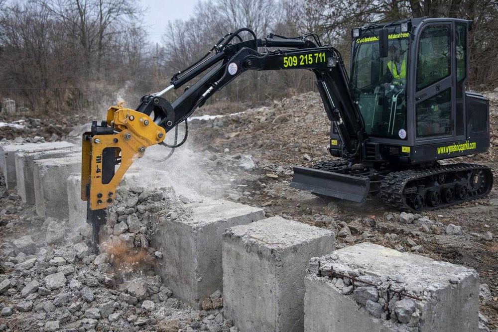 Usługi koparko ładowarką z MŁOTEM| KOPARKA z MŁOTEM