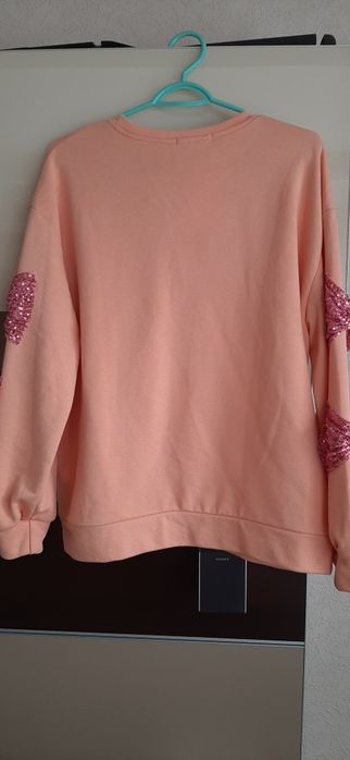 Bluza z cekinowymi kokardami rozm. Xxl
