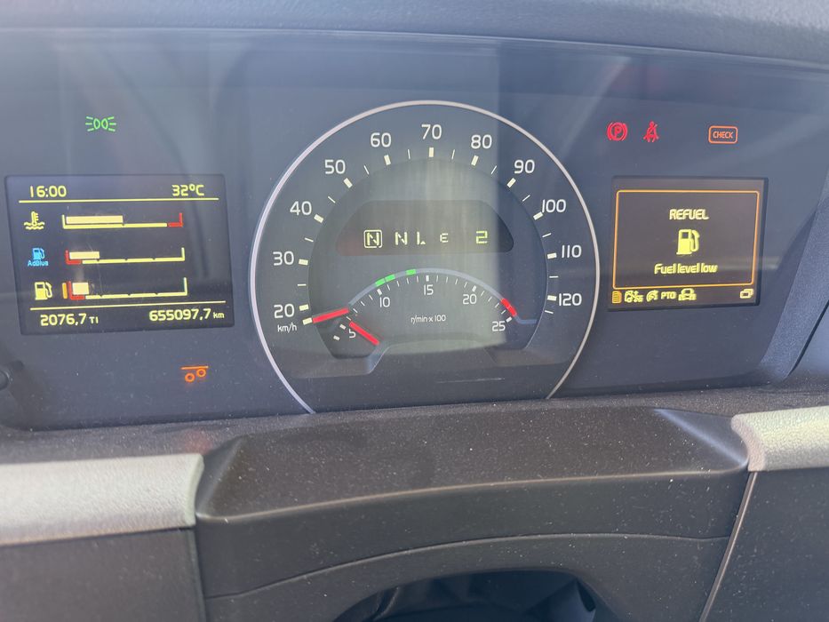 VOLVO FH500 Grua Palfinger PK34002 Como Nova  2017 Apenas 650.000km RadioComando ###OPORTUNIDADE###