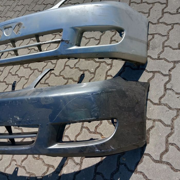 Para choques frente toyota corrola e12  52119 02560