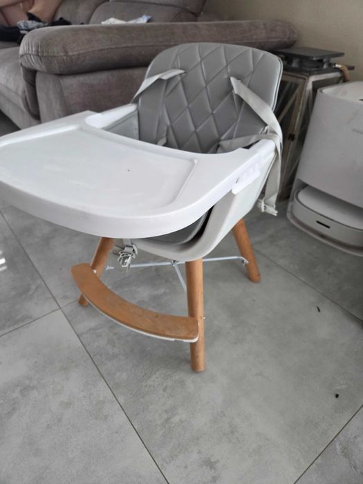 Krzesełko do karmienia