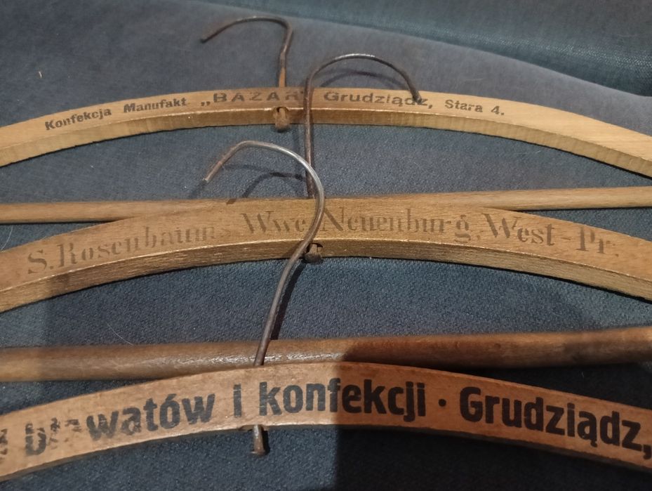 Wieszaki kilka sztuk dawne czasy