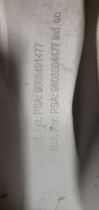 Oryginalne kołpaki '15 Peugeot 208