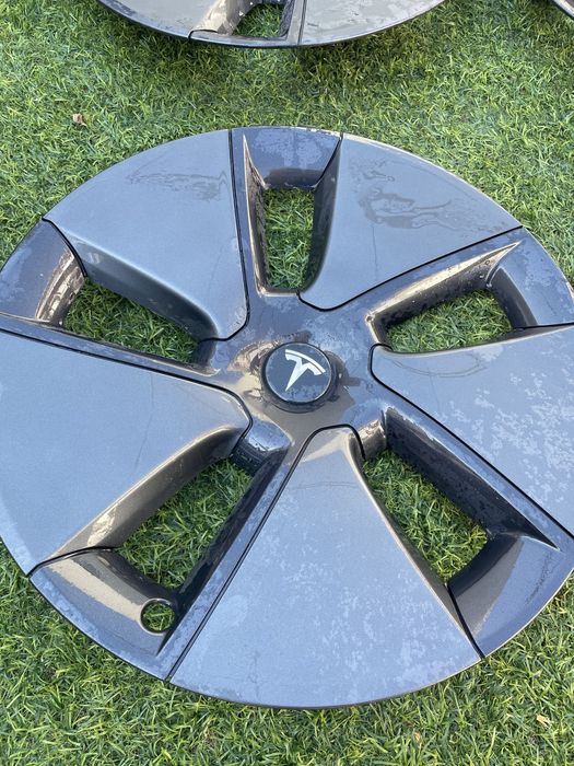 Tesla model 3 aero wheels