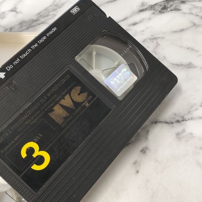 Kaseta VHS swobodny lot