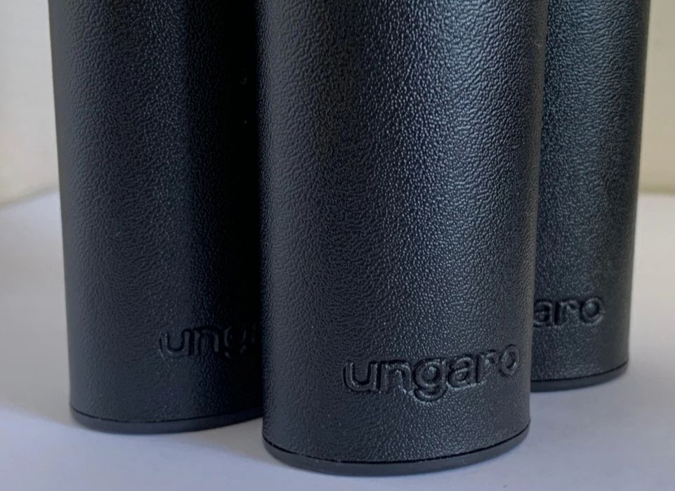 UNGARO cada 20€ são  3 modelos