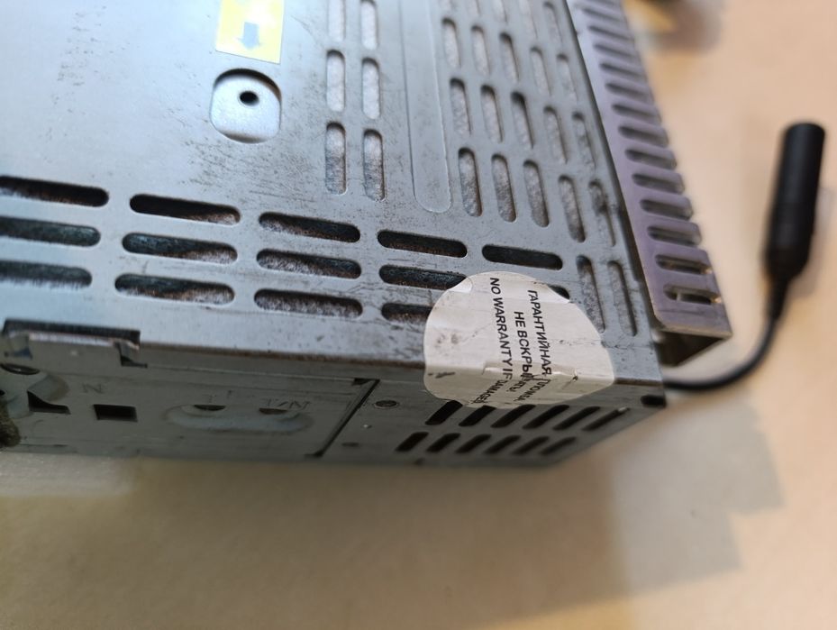 Продается автомагнитола PROLOGY 4x50w