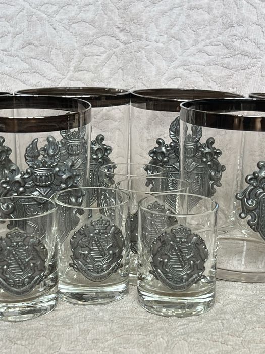 Conjunto 12 copos bar vintage brasão metálico
