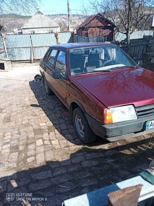 Продается ВАЗ 21099
