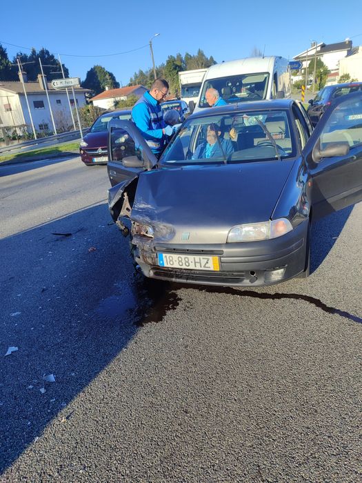 Vendo Fiat Punto TD 5lugares