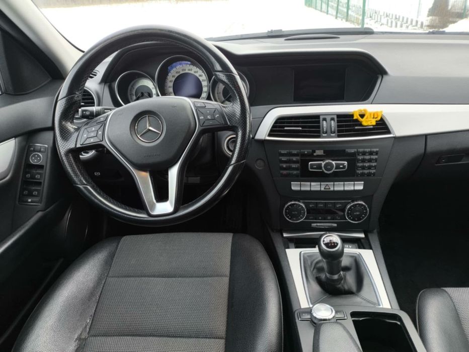 Mercedes-Benz C-Klasa W204 2.2 CDI 136 KM 2012r