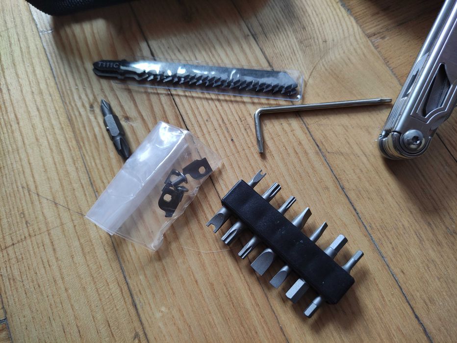 Daicamping DL30 Multitool narzędzie wielofunkcyjne + etui Multitool