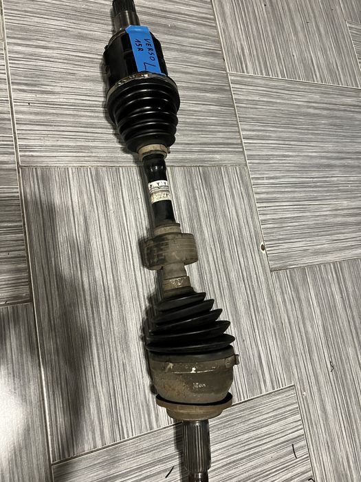 Półoś lewy przód  43420-0F090 Toyota Verso 1.6 D-4D N47 1WW LIFT 15R