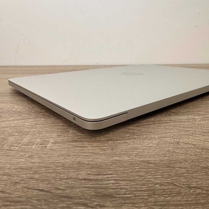 Apple MacBook Pro 2020 13" Intel Core i5 / 8Gb / SSD 512Gb (код: M1275)