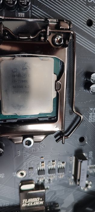 Intel Core i7 7700K 4.2GHz,Socket LGA 1151